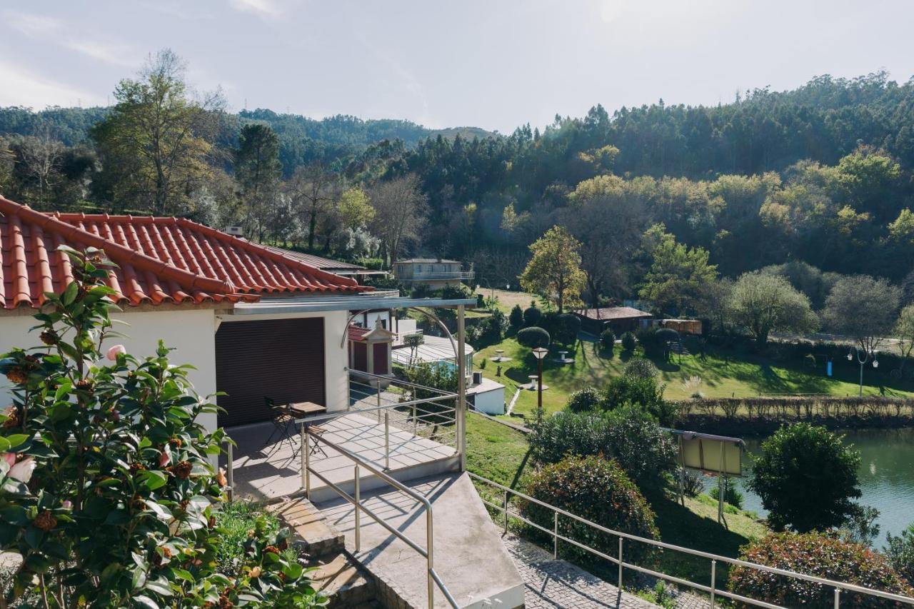 فيلا Quinta Do Rio Geres Bouro المظهر الخارجي الصورة